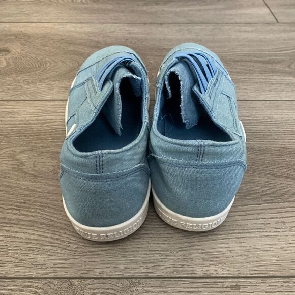 True religion slip on shoes very beautiful and comfortable. NWOT - Picture 4 of 5